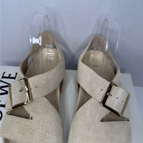 Loewe Women's Cream Sandals Brand New Size 37. - Picture 4 of 12